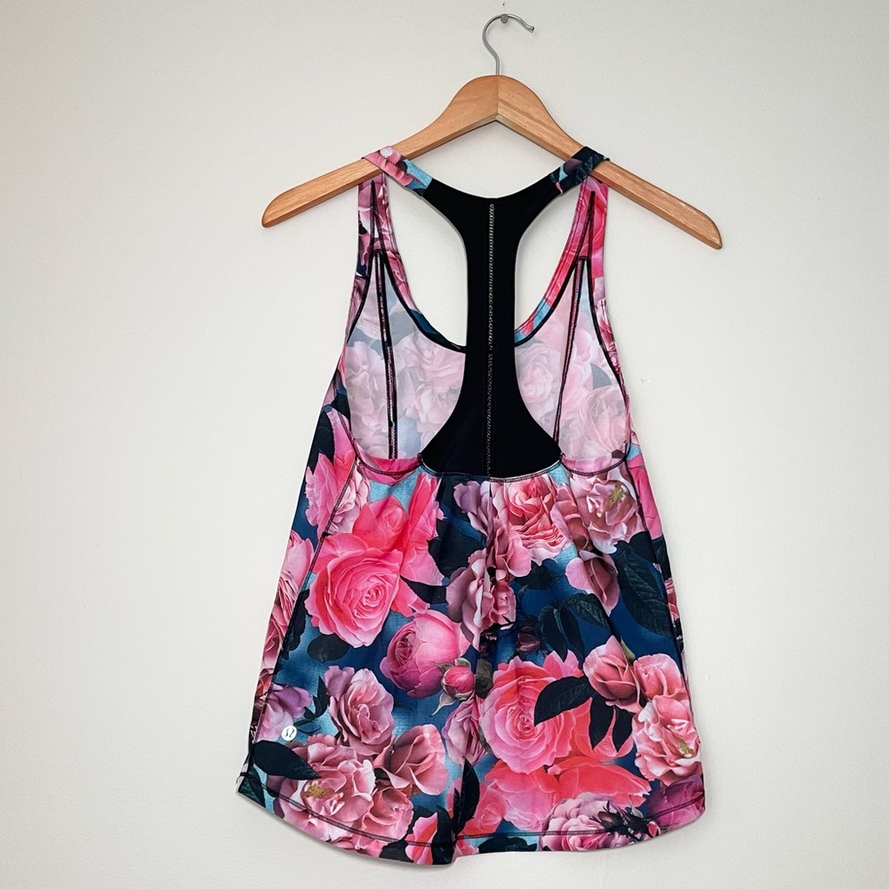Lululemon Lightened Up Singlet in Secret Garden